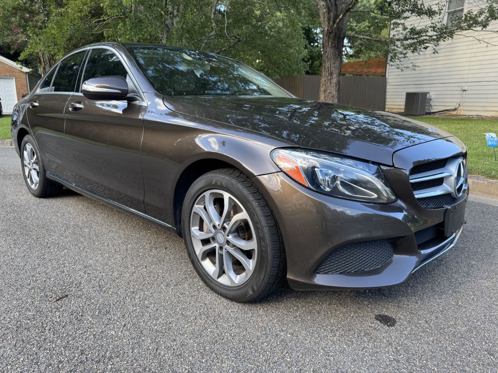 2015 Mercedes-Benz C-Class Image 3