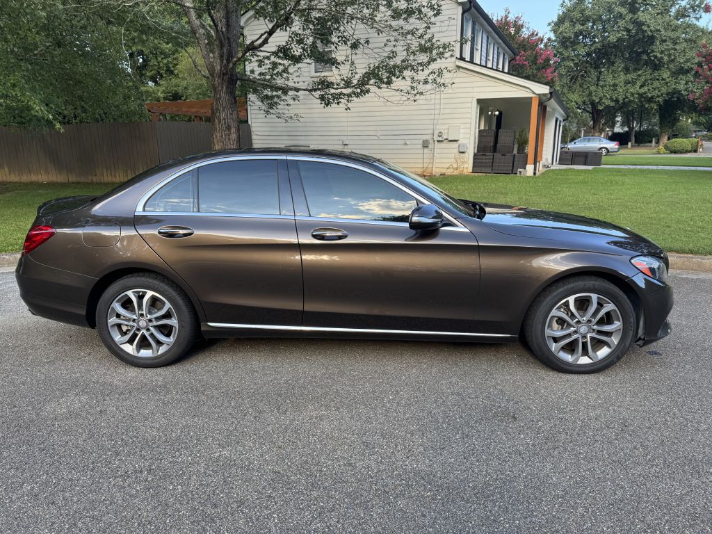 2015 Mercedes-Benz C-Class Image 4