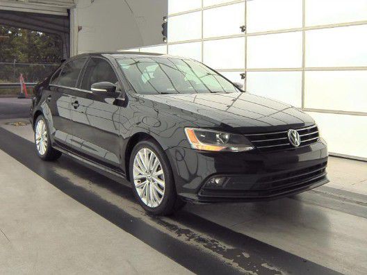 2015 Volkswagen Jetta Image 4