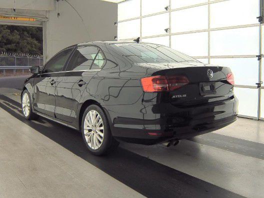 2015 Volkswagen Jetta Image 8