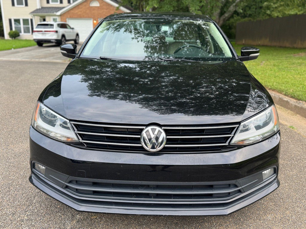 2015 Volkswagen Jetta Image 2