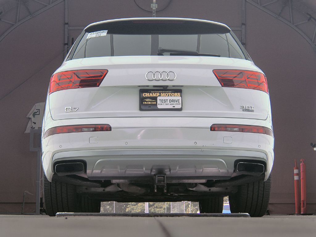 2017 Audi Q7 Image 6