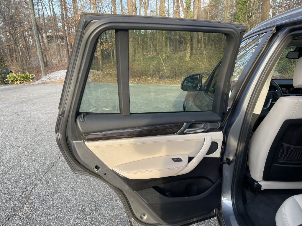 2016 BMW X3 Image 15