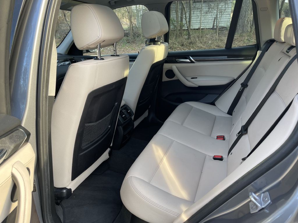2016 BMW X3 Image 16