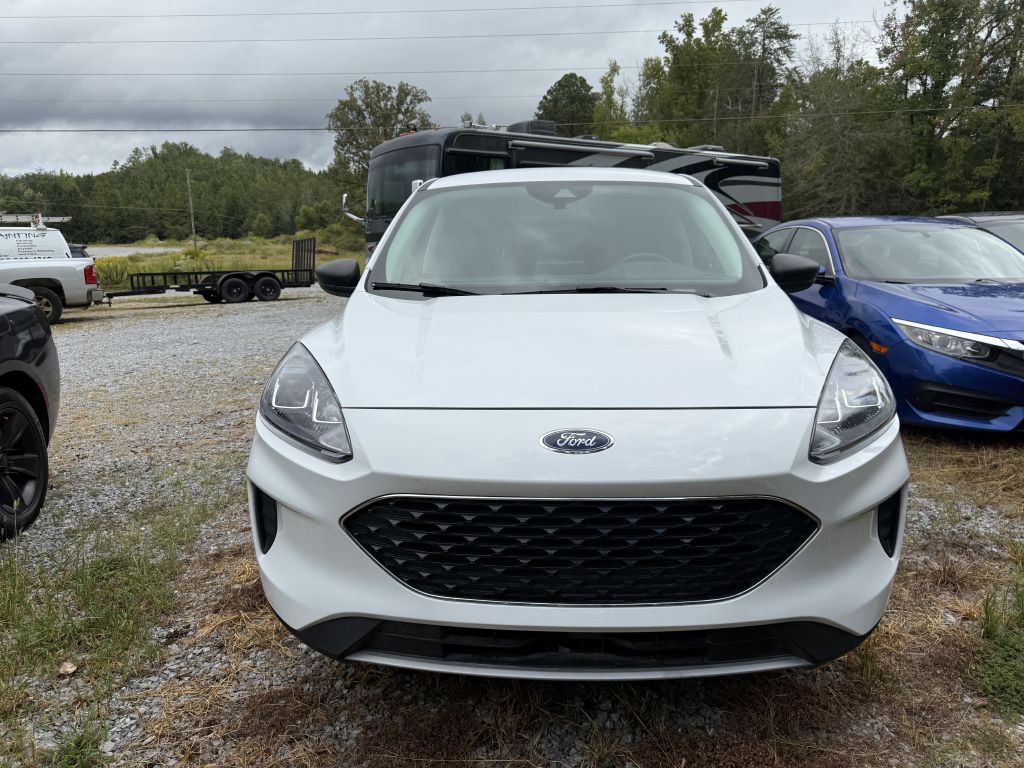2022 Ford Escape Image 2