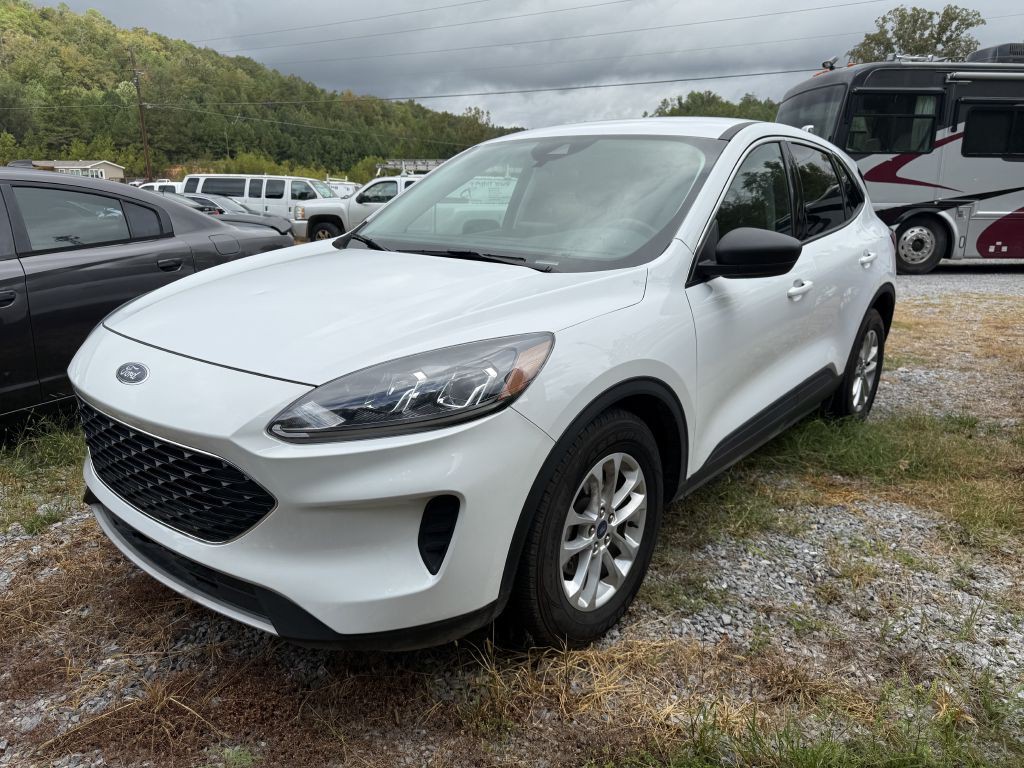 2022 Ford Escape Image 3