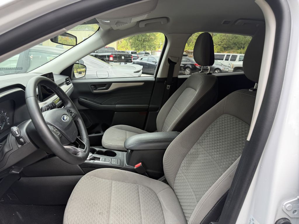 2022 Ford Escape Image 7
