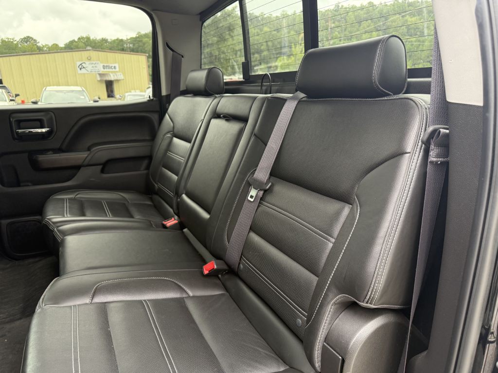 2017 GMC Sierra Image 8