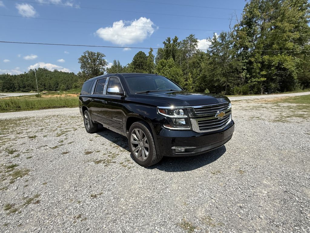 2015 Chevrolet Suburban Image 1