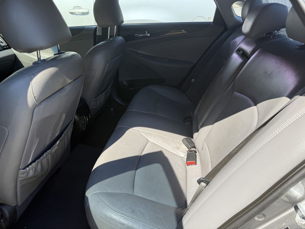 2013 Hyundai Sonata Image 7