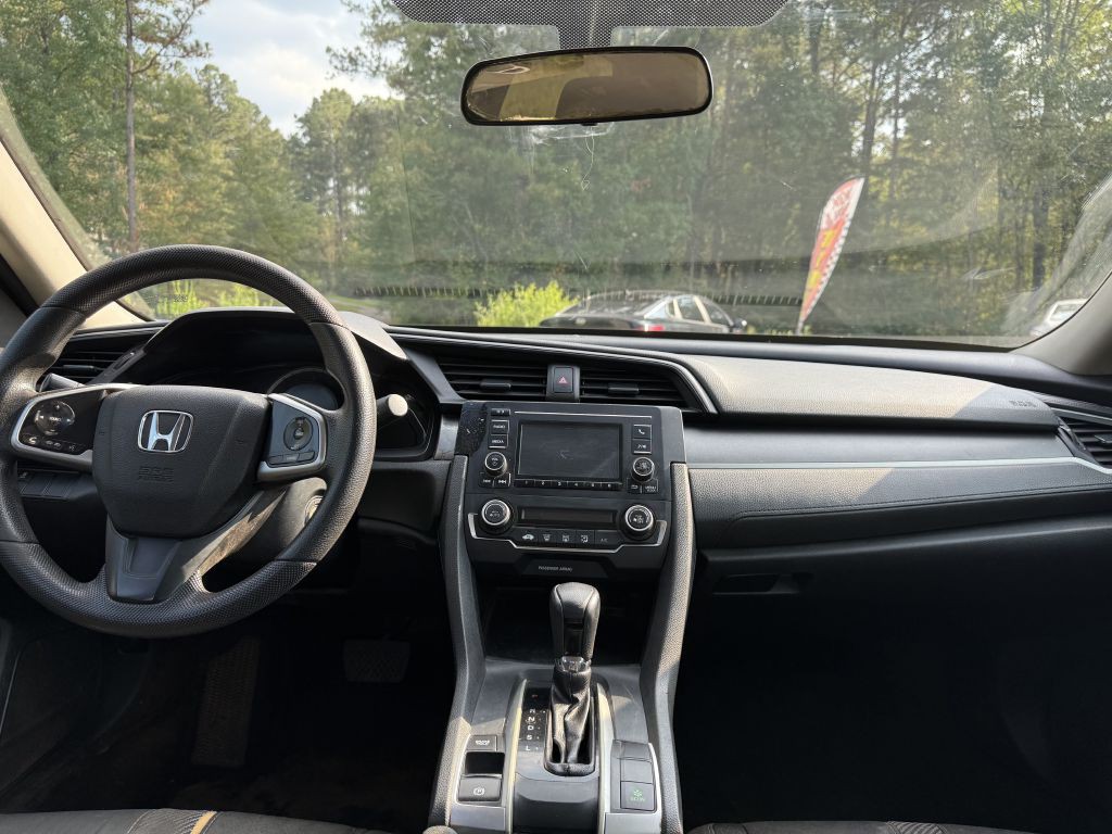 2018 Honda Civic Image 7