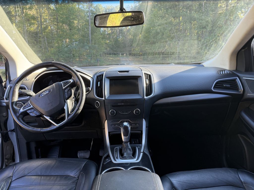 2015 Ford Edge Image 8