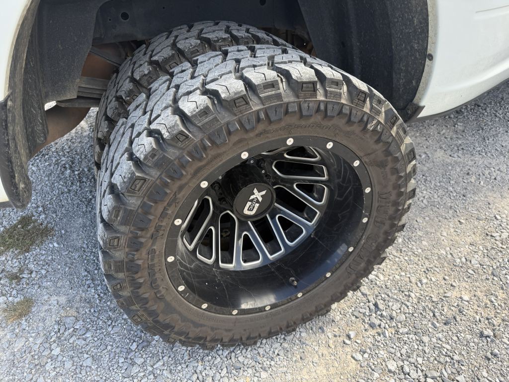 2018 RAM 3500 Image 9
