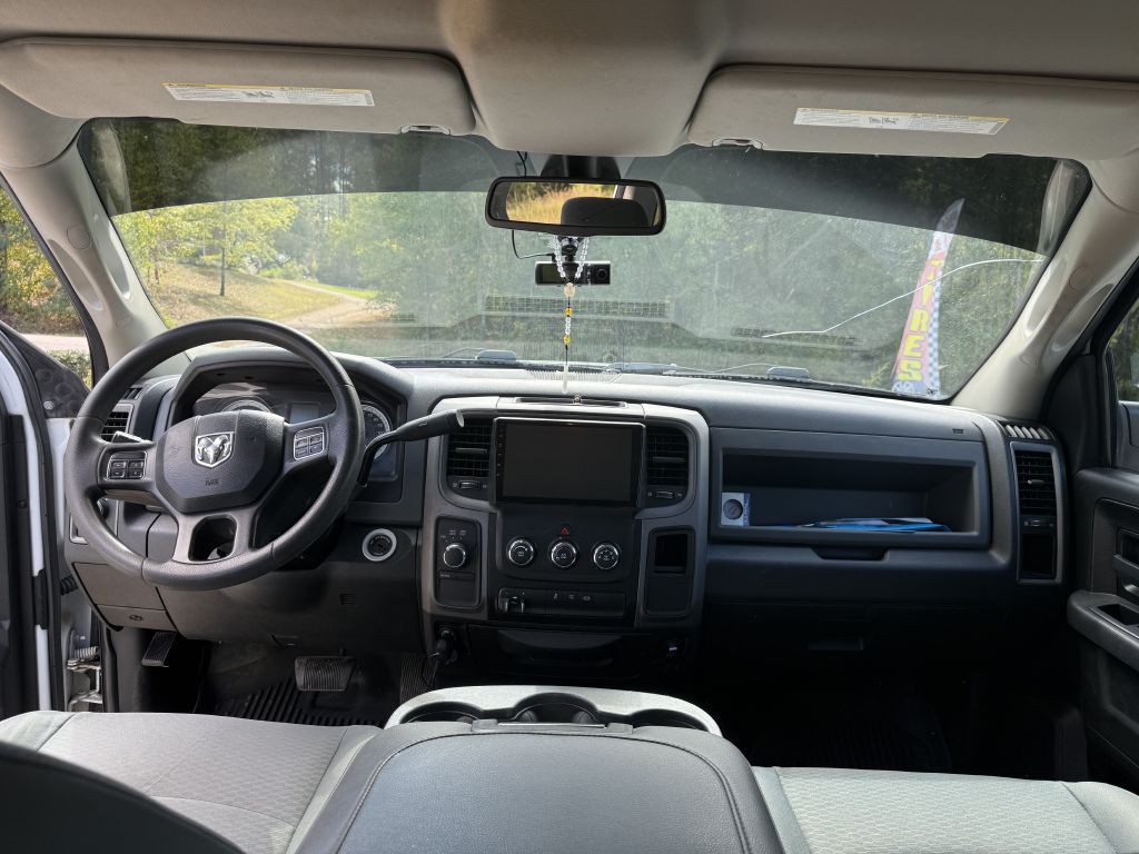 2018 RAM 3500 Image 10