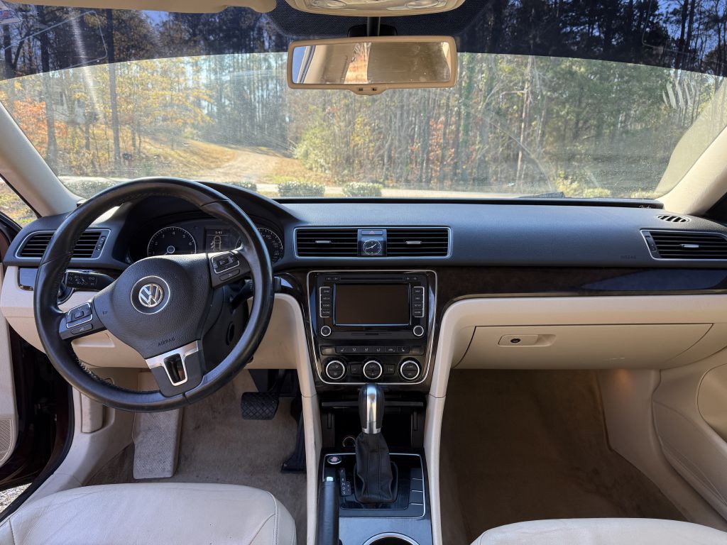 2014 Volkswagen Passat Image 7