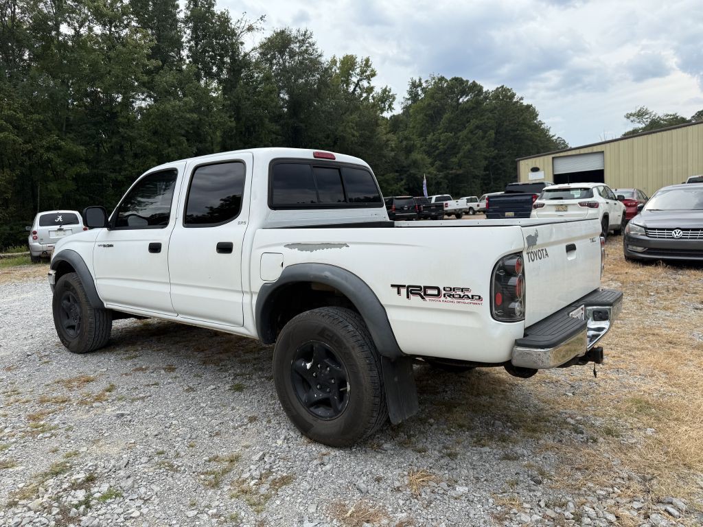 2004 Toyota Tacoma Image 12