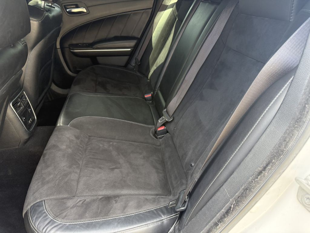 2022 Dodge Charger Image 8