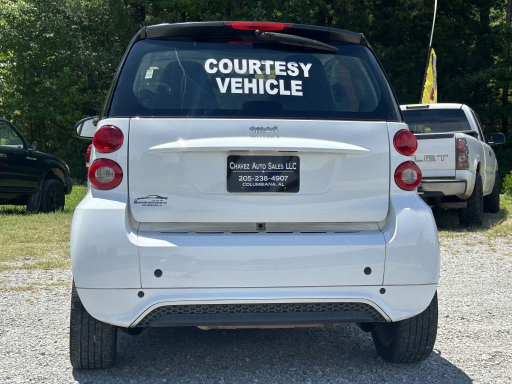 2013 smart fortwo Image 2