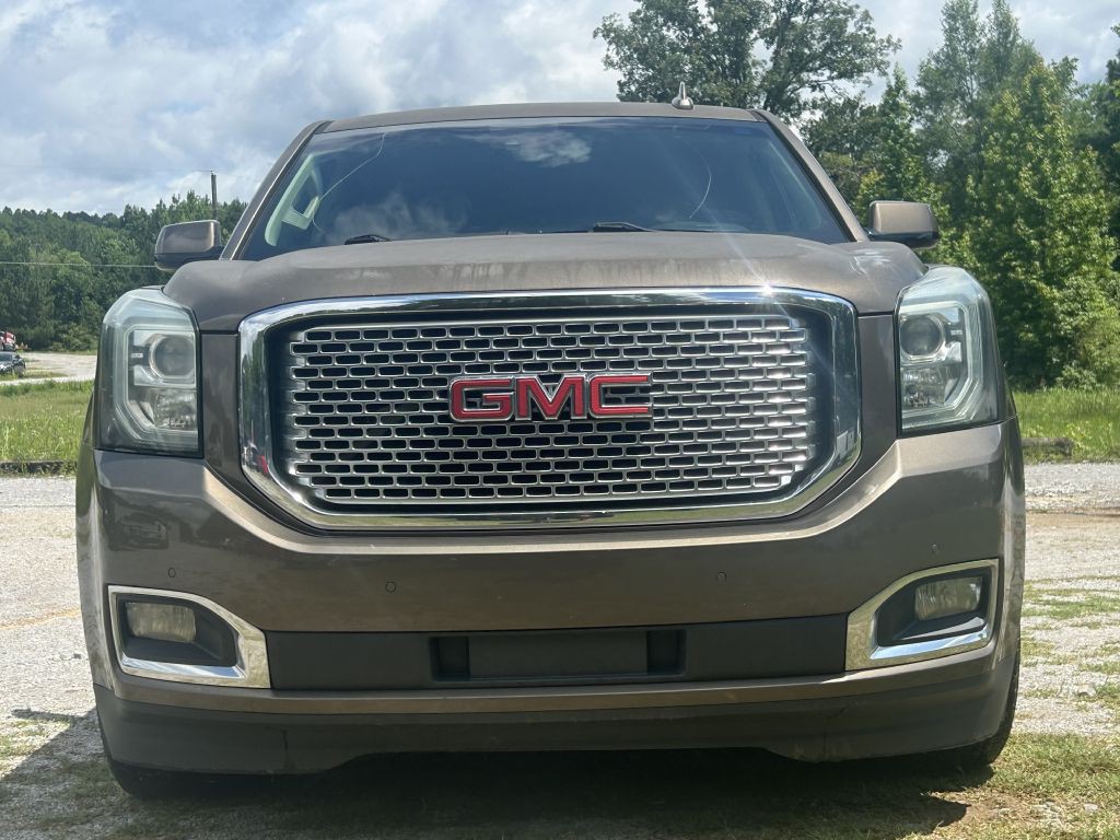 2015 GMC Yukon Image 2