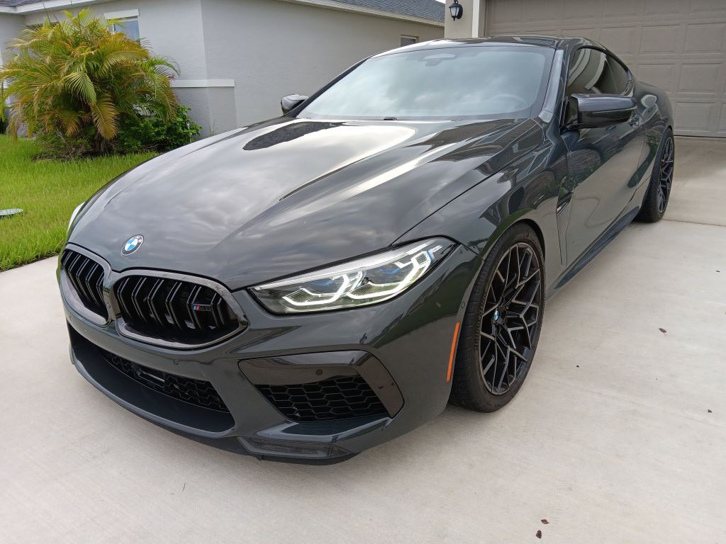2020 BMW M8 Image 3