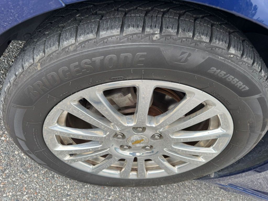 2012 Chevrolet Cruze Image 16