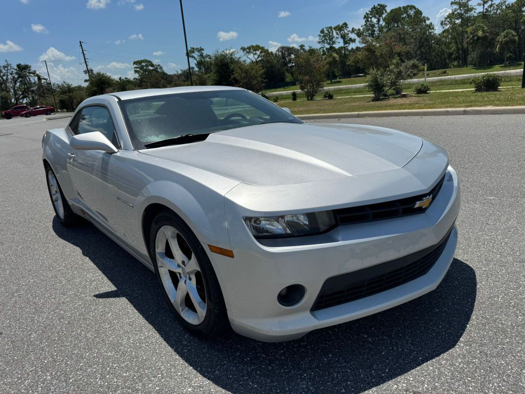 2015 Chevrolet Camaro Image 2