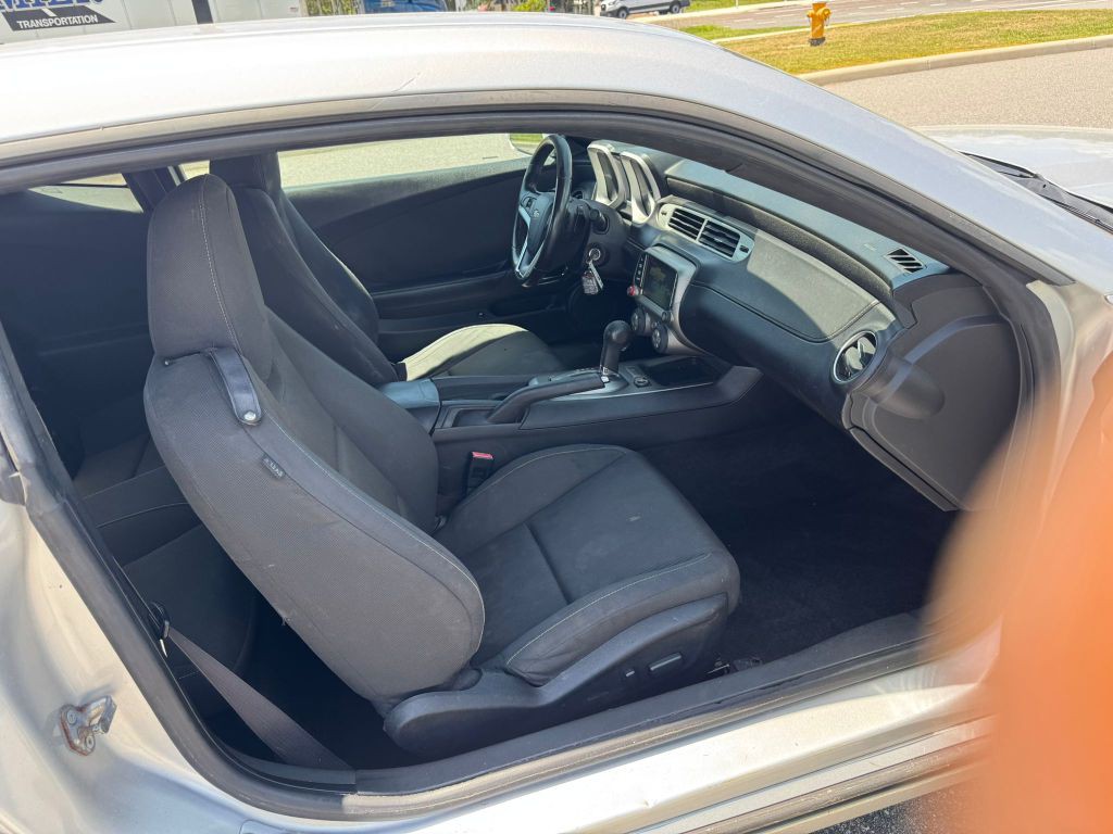 2015 Chevrolet Camaro Image 10