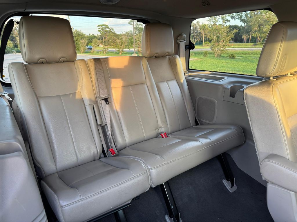 2008 Ford Expedition Image 13