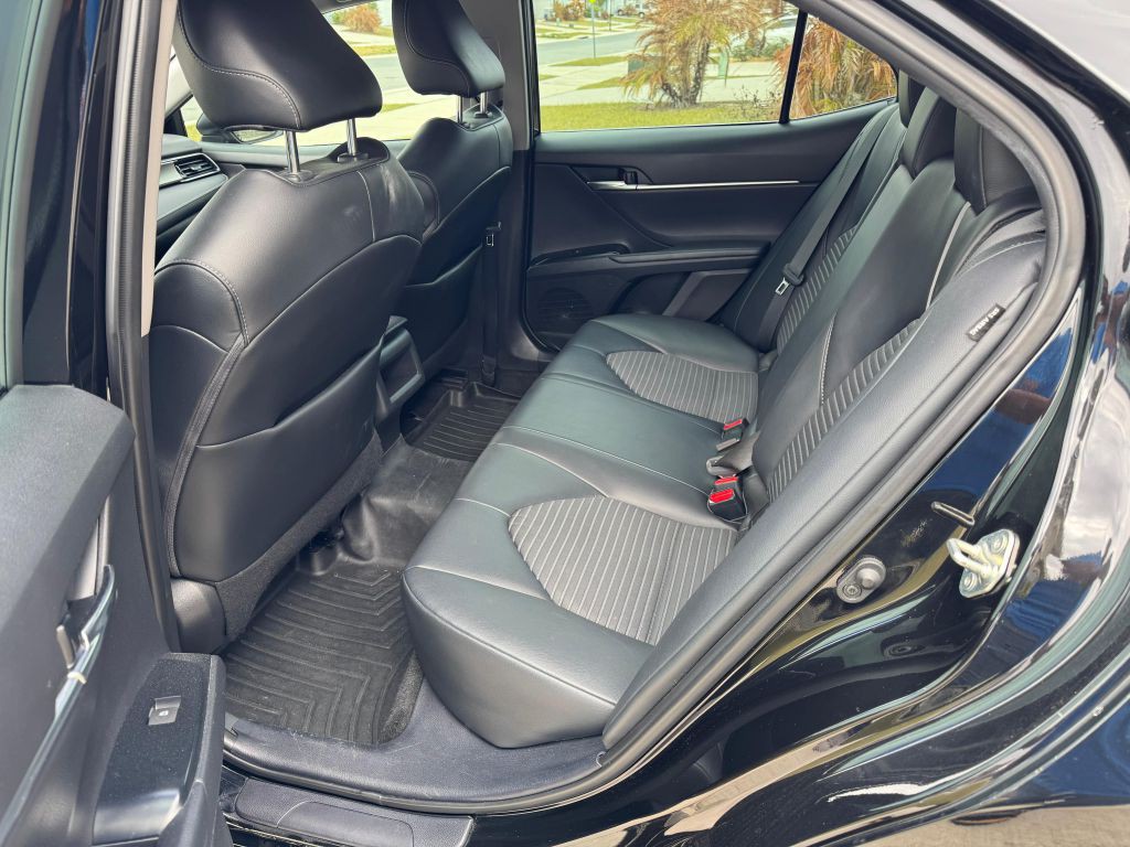 2020 Toyota Camry Image 2