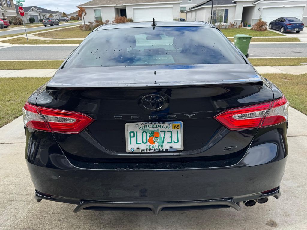 2020 Toyota Camry Image 8