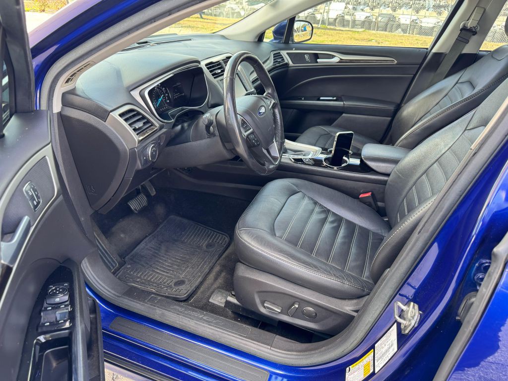 2016 Ford Fusion Image 9