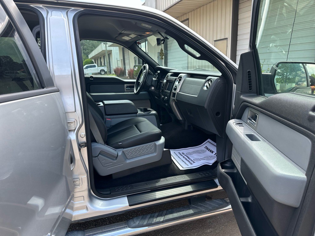 2011 Ford F-150 Image 3
