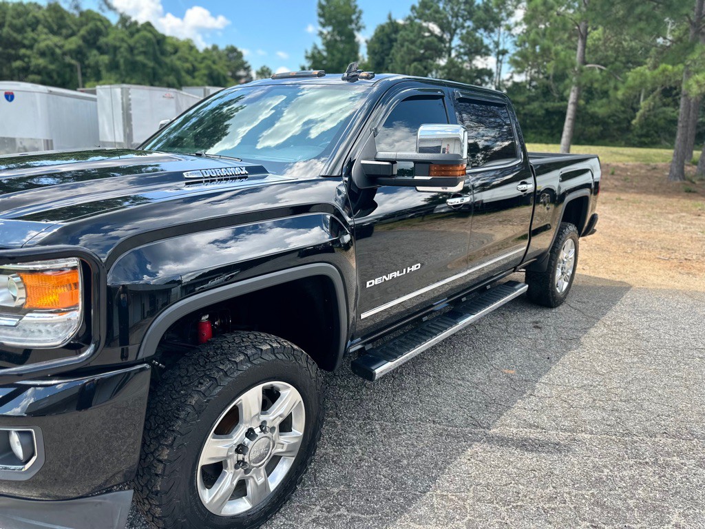 2018 GMC Sierra Image 3