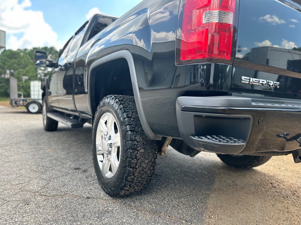2018 GMC Sierra Image 6