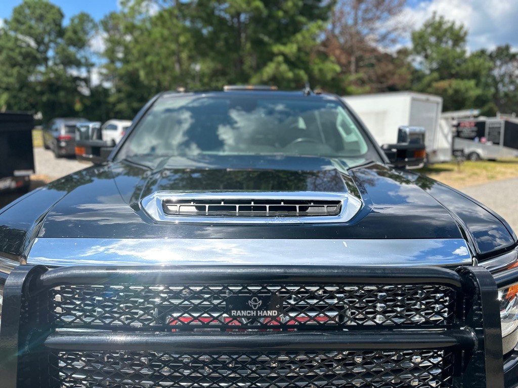 2018 GMC Sierra Image 8