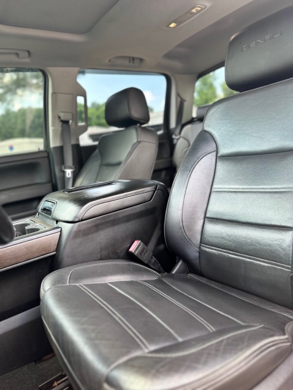 2018 GMC Sierra Image 13