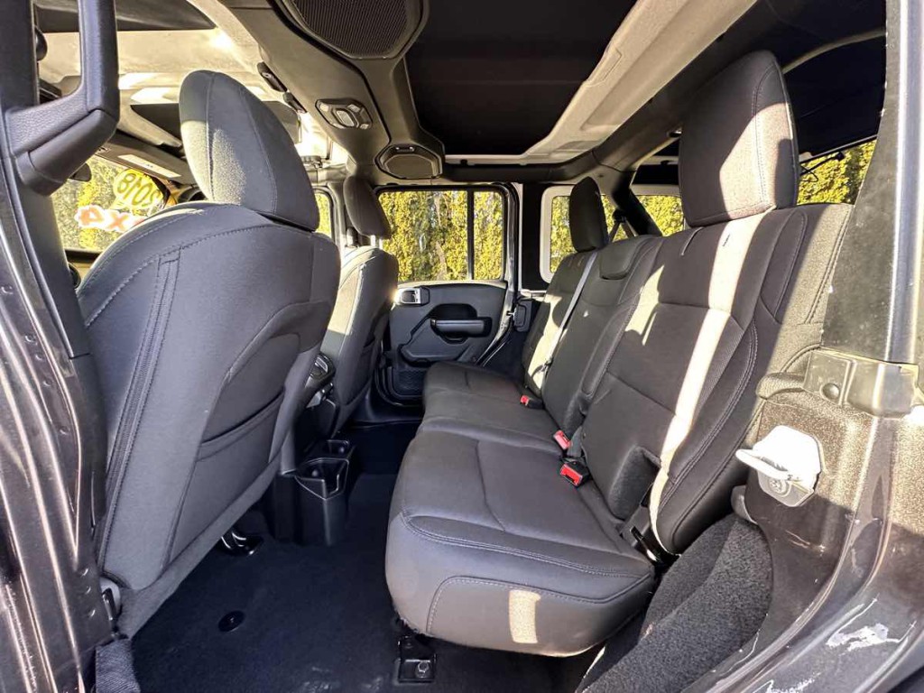 2018 Jeep Wrangler Unlimited Image 15