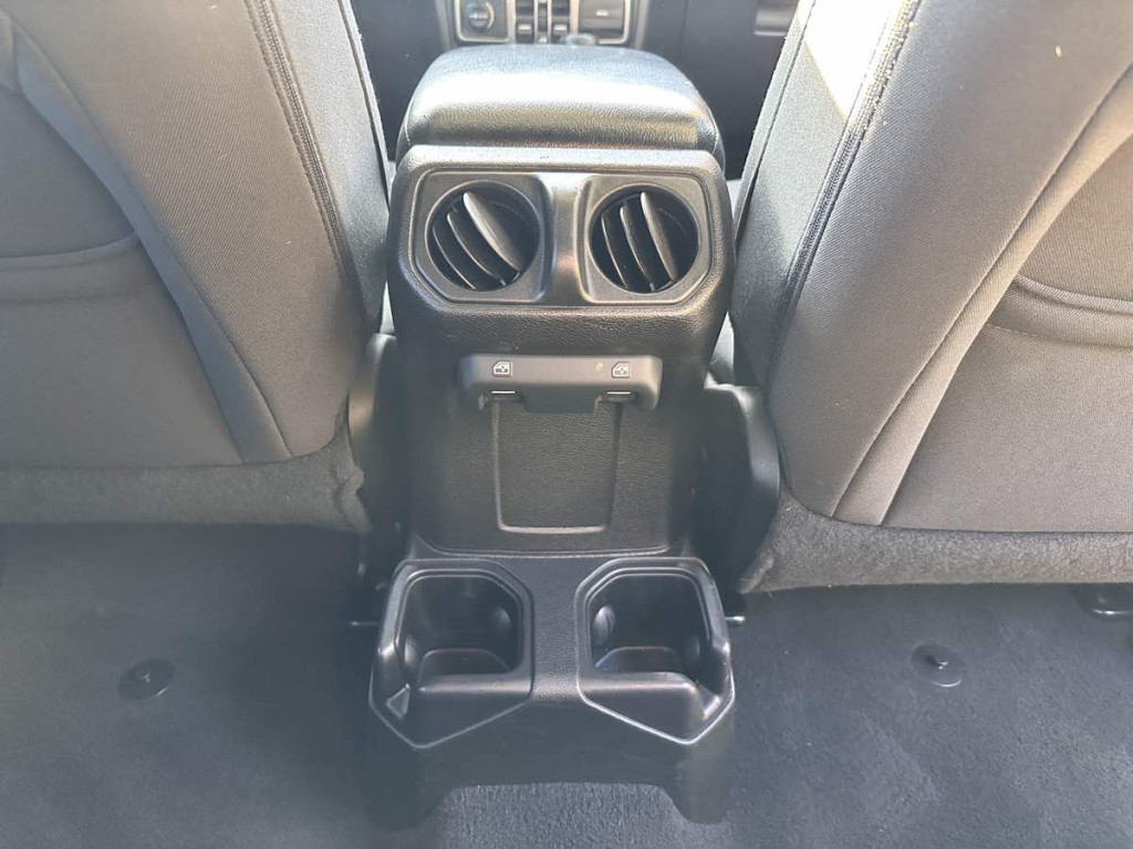 2018 Jeep Wrangler Unlimited Image 18