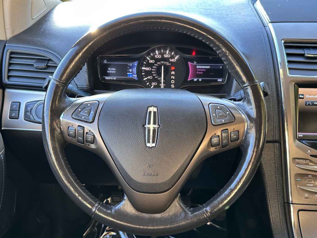 2014 Lincoln MKX Image 20