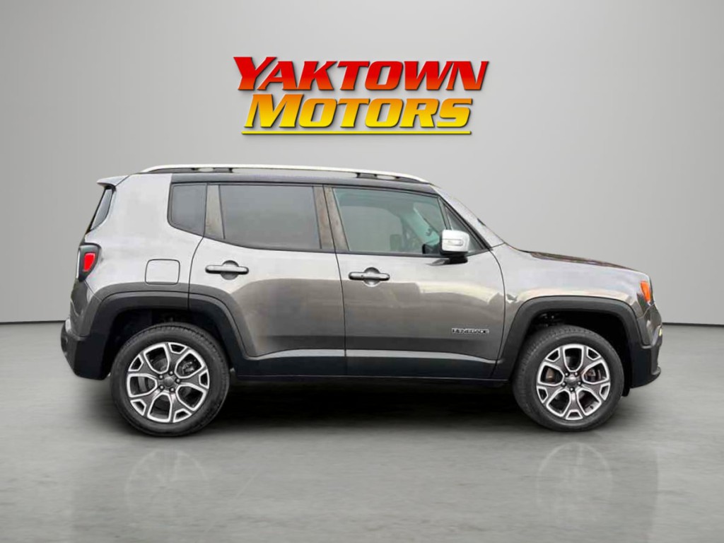2016 Jeep Renegade Image 10