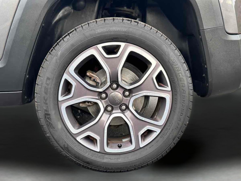 2016 Jeep Renegade Image 24