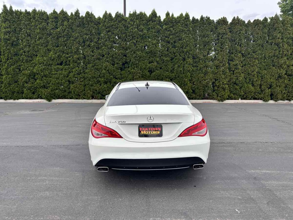 2016 Mercedes-Benz CLA-Class Image 9