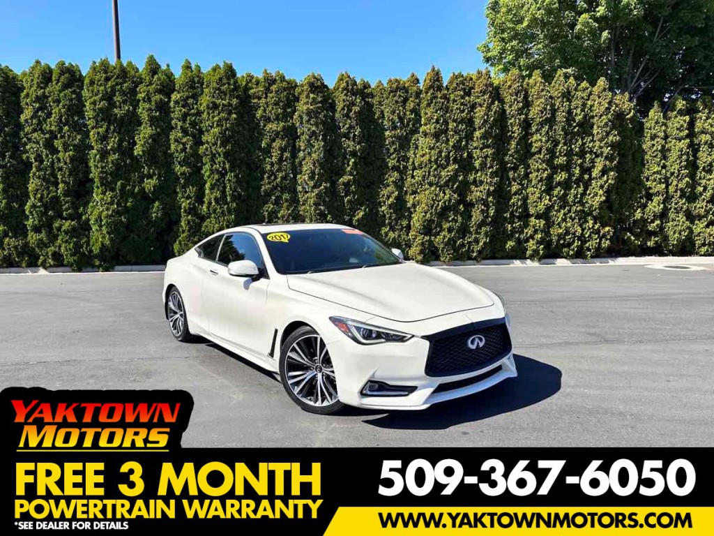 2017 INFINITI Q60 Image 1