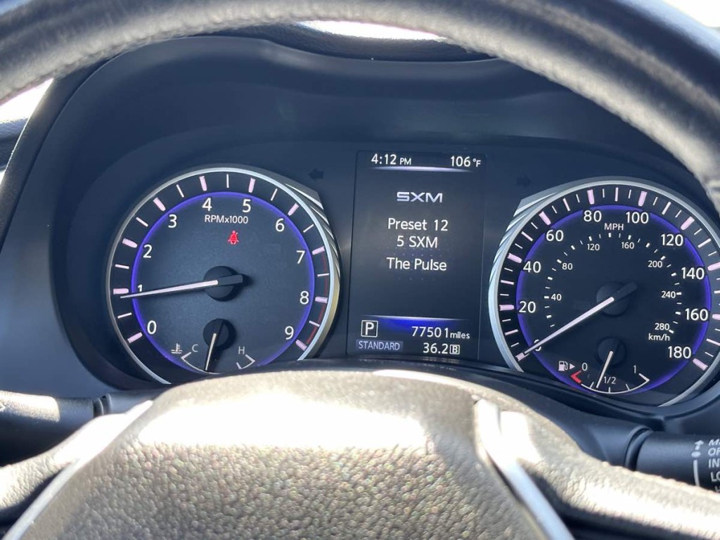 2017 INFINITI Q60 Image 22