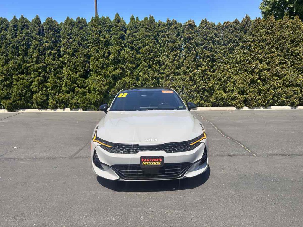 2022 Kia K5 Image 7