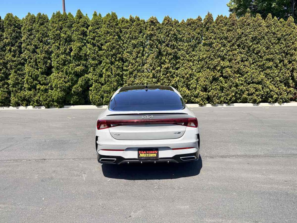 2022 Kia K5 Image 9
