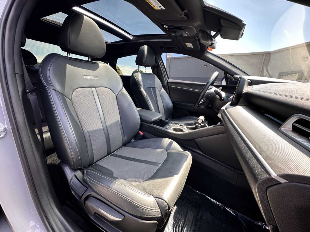 2022 Kia K5 Image 14