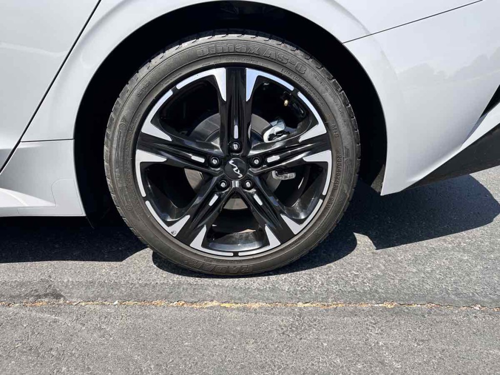 2022 Kia K5 Image 24
