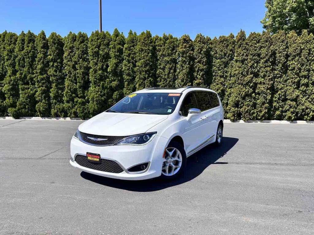 2020 Chrysler Pacifica Image 4