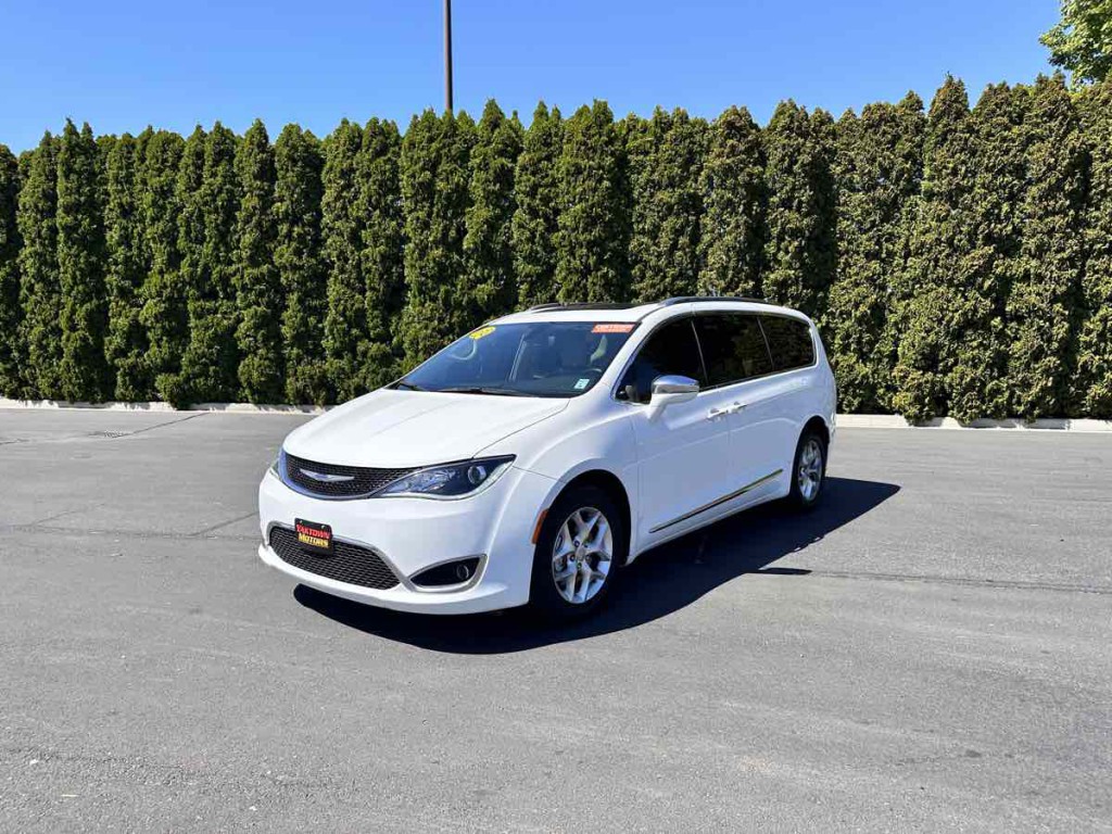 2020 Chrysler Pacifica Image 6